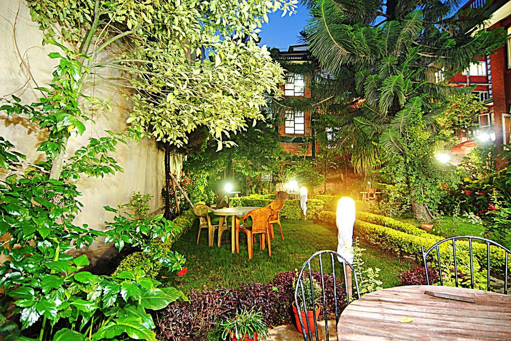 Hotel Kathmandu Garden House Exterior foto